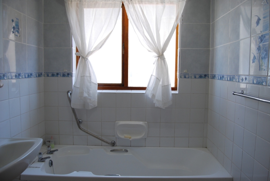 To Let 3 Bedroom Property for Rent in Saldanha Western Cape